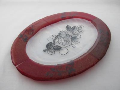 OV18047 - Roses Oval Platter, Garnet Red, Iridized and White Wispy