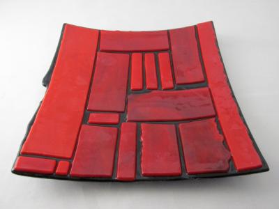 SD9026 - Black & Red 8" Square Dinner Plate