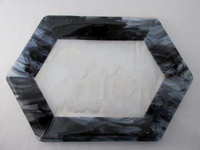 TR17011 - Black and White Wispy Octagonal Platter