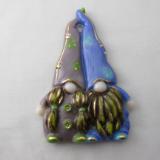 TO22102 -Dusty Lilac & Cobalt Blue Gnome Couple Christmas Tree Ornament